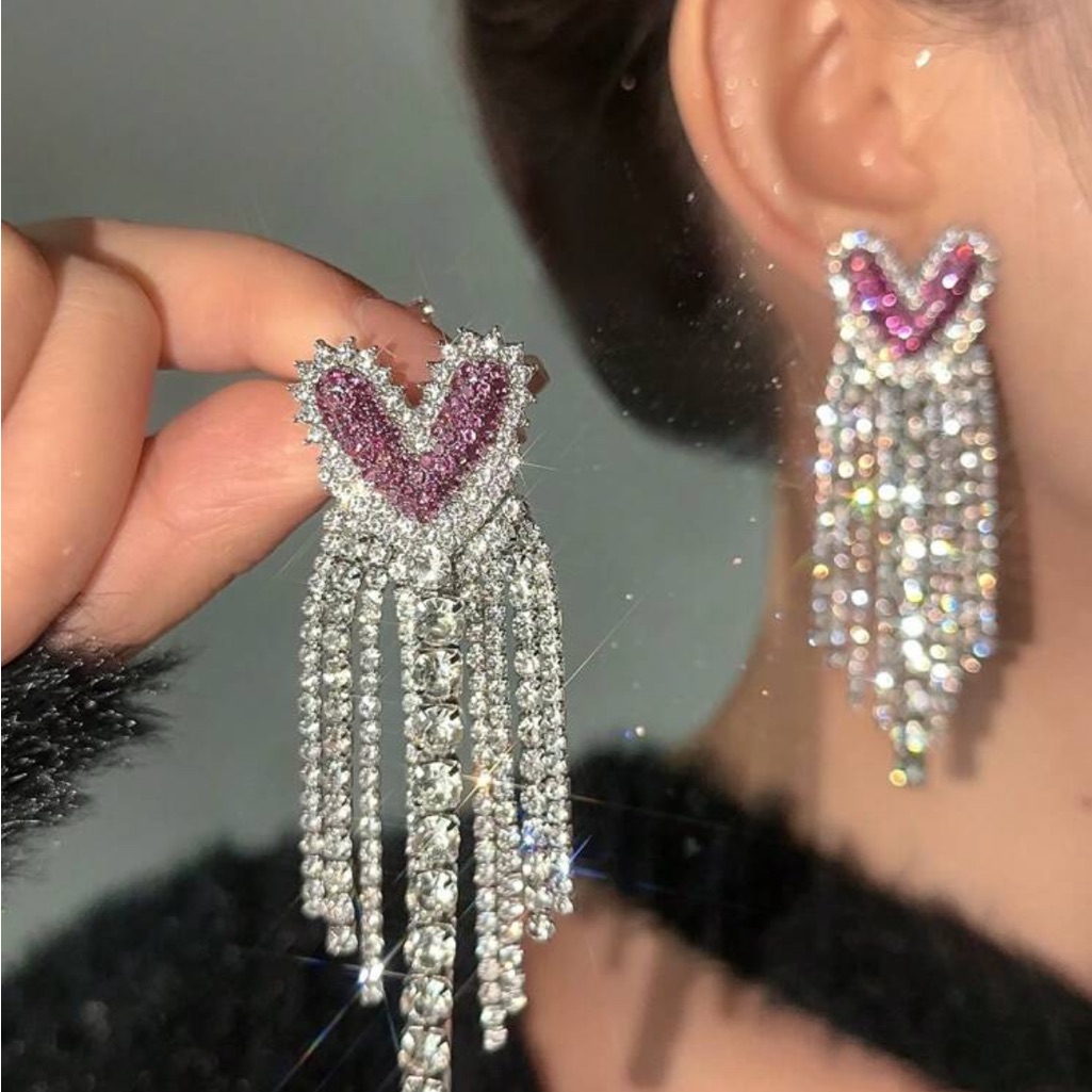 1pair Heart Shaped Earrings With Rhinestone Decor 15$